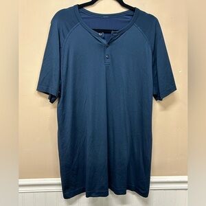 Lululemon Metal Vent Tech Henley Short Sleeve T Shirt Dark Blue Men's Size XL